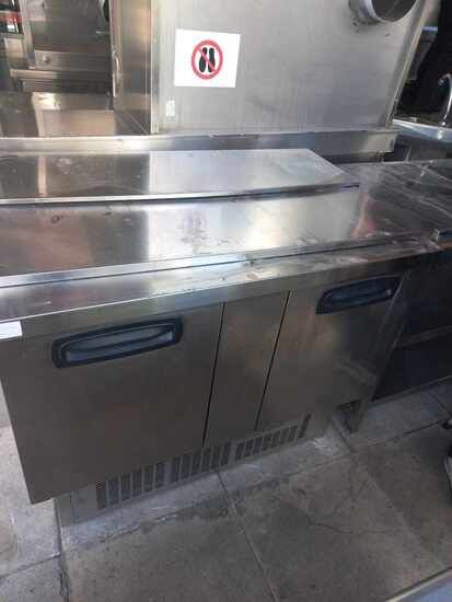 Εικόνα της ΨΥΓΕΙΟ ΠΑΓΚΟΣ ΣΑΛΑΤΑΣ