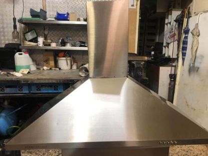 Εικόνα της Απορροφητήρας τετράγωνη καμινάδα