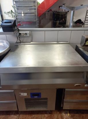 Εικόνα της Ουδέτερος Πάγκος Öztiryakiler 80*70*30