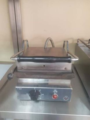 Εικόνα της M&M equipment Επαγγελματική Τοστιέρα T302L